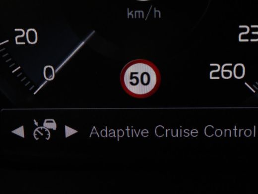 Volvo  V60 Cross Country 2.0 T5 AWD Pro | Stoelventilatie | Massage | Massage | Trekhaak | Adaptive cruise |... ActivLease financial lease