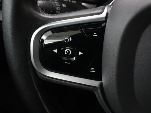 Volvo  V60 Cross Country 2.0 T5 AWD Pro | Stoelventilatie | Massage | Massage | Trekhaak | Adaptive cruise |... ActivLease financial lease