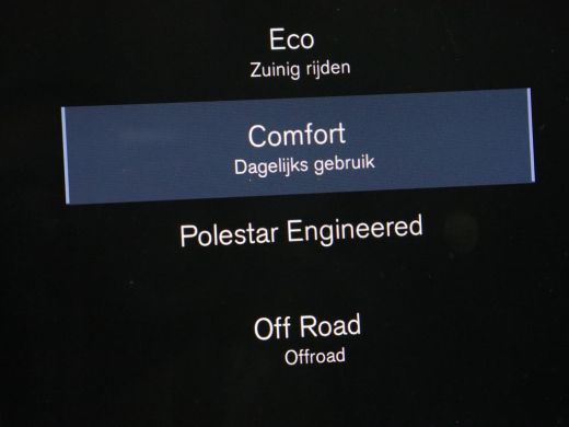 Volvo  V60 Cross Country 2.0 T5 AWD Pro | Stoelventilatie | Massage | Massage | Trekhaak | Adaptive cruise |... ActivLease financial lease