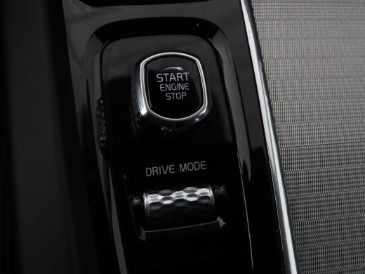 Volvo  V60 Cross Country 2.0 T5 AWD Pro | Stoelventilatie | Massage | Massage | Trekhaak | Adaptive cruise |... ActivLease financial lease