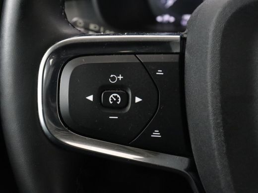 Volvo  XC40 1.5 T4 Recharge Business | Adaptive cruise | Camera | Carplay | Navigatie | Full LED | 18'' | Par... ActivLease financial lease