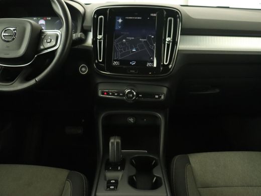 Volvo  XC40 1.5 T4 Recharge Inscription Expression | Trekhaak | Carplay | Navigatie | Climate control | Parke... ActivLease financial lease