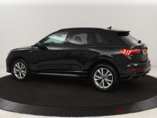 Audi Q3 45 TFSI e S edition | Stoelverwarming | Adaptive cruise | Virtual Cockpit | Half leder | Camera |...