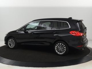 BMW 2 Serie Gran Tourer 216i Luxury Line 7-persoons | Trekhaak | Stoelverwarming | Leder | Head-Up | Camera |...