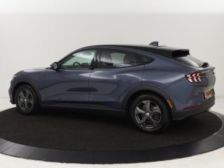 Ford Mustang Mach-E Mach-E Extended RWD 98 kWh | Leder | Stoelverwarming | Adaptive cruise | Camera | Carplay | Keyle...