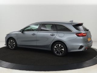 Kia Ceed 1.6 GDI PHEV DynamicLine | Carplay | Camera | Navigatie | Keyless | Climate control | Cruise cont...