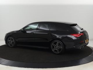 Mercedes-Benz CLA 200 AMG | Stoelverwarming | Camera | Leder/Alcantara | Sfeerverlichting | Park Assist | Full LED ...