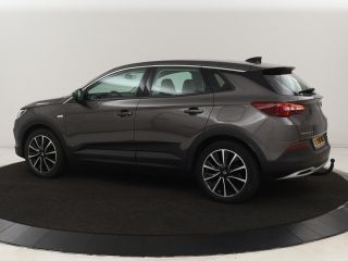 Opel Grandland X 1.6 Turbo Hybrid4 Business Elegance | Trekhaak | Stoelverwarming | Keyless | 360 Camera | Half le...