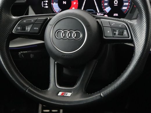 Audi A3 30 TFSI edition one | Stoelverwarming | Matrix LED | Virtual Cockpit | Carplay | Half leder | Nav... ActivLease financial lease