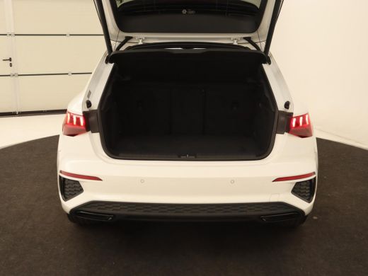 Audi A3 40 TFSI e Advanced edition | S-line | Full LED | Half Leder | Carplay | Adaptive Cruise | Stoelve... ActivLease financial lease