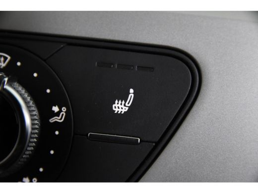 Audi A4 Avant 35 TFSI Advanced Edition *1ste Eigenaar*Leer*Panoramadak*Navigatie* ActivLease financial lease