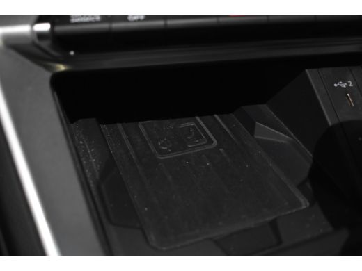 Audi Q3 45 TFSIe 245PK HYBRID S-TRONIC EDITION NAVI/PDC/BLUETOOTH ActivLease financial lease