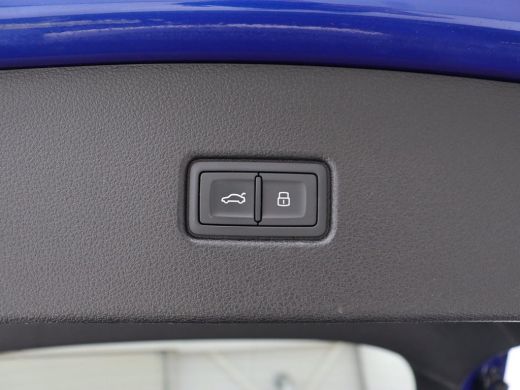 Audi Q5 Sportback 55 TFSIe S edition | Panoramadak | Bang & Olufsen | Stoelverwarming | Adaptive cruise |... ActivLease financial lease