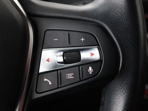 BMW 1 Serie 116d High Executive | Sport Line | Leder | Stoelverwarming | Carplay | Sportstoelen | Navigatie |... ActivLease financial lease