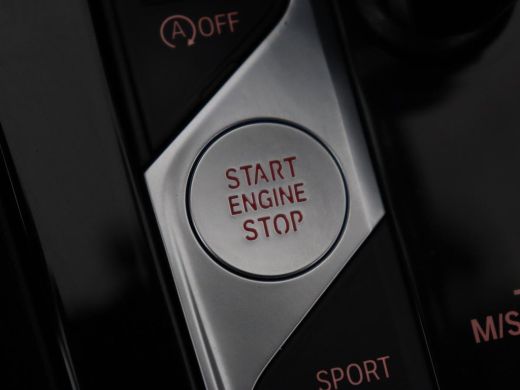 BMW 1 Serie 116d High Executive | Sport Line | Leder | Stoelverwarming | Carplay | Sportstoelen | Navigatie |... ActivLease financial lease