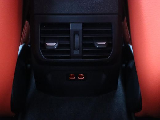 BMW 1 Serie 116d High Executive | Sport Line | Leder | Stoelverwarming | Carplay | Sportstoelen | Navigatie |... ActivLease financial lease