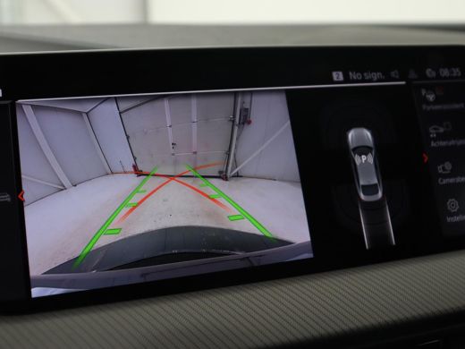 BMW 2 Serie Gran Coup&eacute; 218i M Sport | Sportstoelen | Camera | Carplay | Live Cockpit | Half leder | Navigatie... ActivLease financial lease