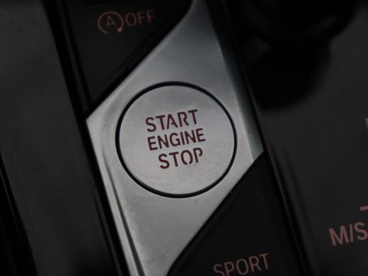 BMW 2 Serie Gran Coup&eacute; 218i M Sport | Sportstoelen | Camera | Carplay | Live Cockpit | Half leder | Navigatie... ActivLease financial lease