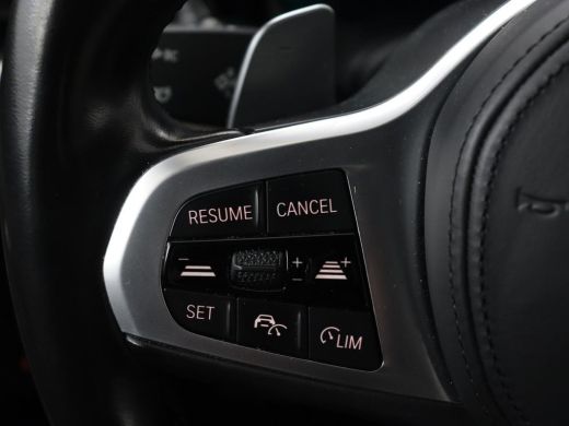 BMW 3 Serie 320e M Sport | Adaptive cruise | Leder | Trekhaak | Stoelverwarming | 360 Camera | Laserlicht | C... ActivLease financial lease