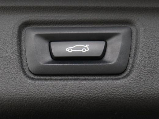 BMW 3 Serie Touring 330e Business Edition Plus | Leder Bekleding | Carplay | Cruise Control | Navigatie | Las... ActivLease financial lease