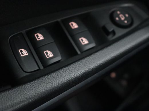 BMW 3 Serie Touring 330e Business Edition Plus | Leder Bekleding | Carplay | Cruise Control | Navigatie | Las... ActivLease financial lease