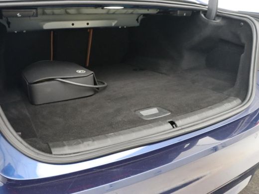 BMW 5 Serie 530e iPerformance | Leder | Stoelverwarming | Sfeerverlichting | Full LED | Navigatie | Parkeerhu... ActivLease financial lease