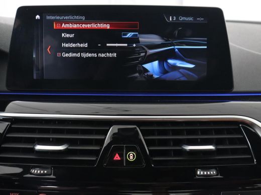 BMW 5 Serie 530e iPerformance | Leder | Stoelverwarming | Sfeerverlichting | Full LED | Navigatie | Parkeerhu... ActivLease financial lease