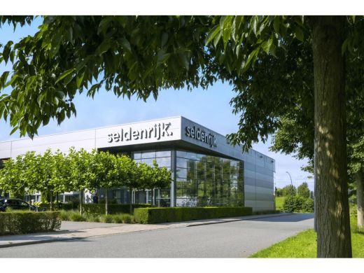 BMW 5 Serie 530e iPerformance | Leder | Stoelverwarming | Sfeerverlichting | Full LED | Navigatie | Parkeerhu... ActivLease financial lease