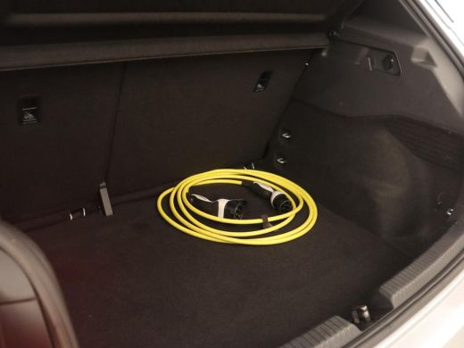 CUPRA Born Business 62 kWh | Stoel & stuurverwarming | Camera | Adaptive cruise | Carplay | Navigatie | Spor... ActivLease financial lease