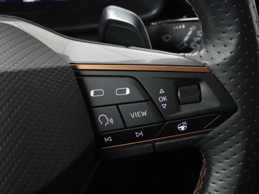 CUPRA Formentor 1.4 eHybrid VZ | 245pk | Stoelverwarming | 360 Camera | Adaptive cruise | Carplay | Navigatie | S... ActivLease financial lease