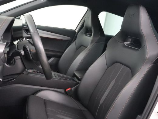 CUPRA Formentor 1.4 eHybrid VZ | 245pk | Stoelverwarming | 360 Camera | Adaptive cruise | Carplay | Navigatie | S... ActivLease financial lease