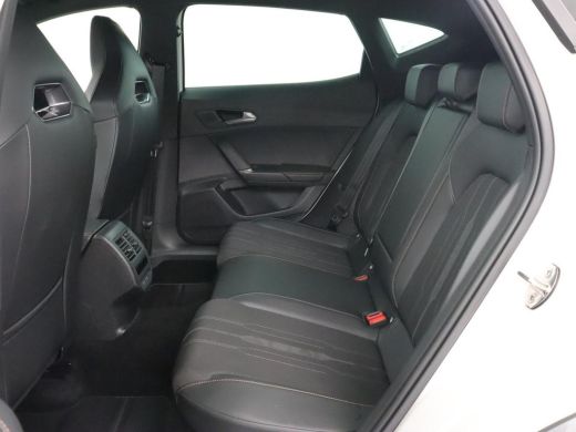 CUPRA Formentor 1.4 eHybrid VZ | 245pk | Stoelverwarming | 360 Camera | Adaptive cruise | Carplay | Navigatie | S... ActivLease financial lease