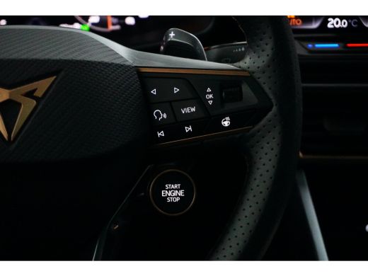 CUPRA Formentor 1.5 e-Hybrid 204PK Fabrieksgarantie tot 27-02-2030 | PANORAMA DAK | NAVIGATIE | CAMERA | ADAPT. C... ActivLease financial lease