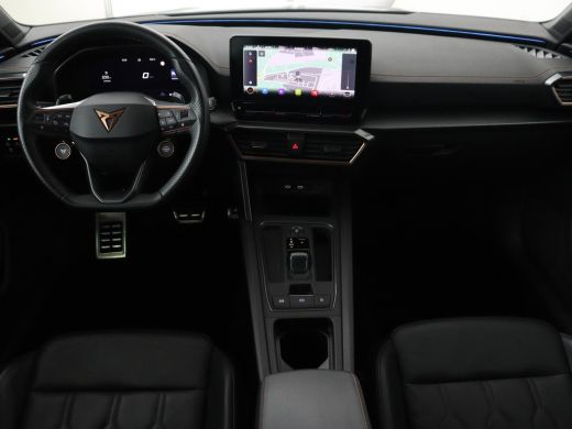 CUPRA Leon 2.0 TSI | 300pk | Panoramadak | Leder | Stoelverwarming | Carplay | Camera | Adaptive cruise | Na... ActivLease financial lease