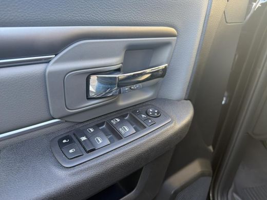 Dodge Ram 1500 1500 5.7 V8 4x4 Crew Cab 5'7 | Trekhaak 13-polig | 200 L LPG | Leren bekleding | Geheel rijklaar ... ActivLease financial lease