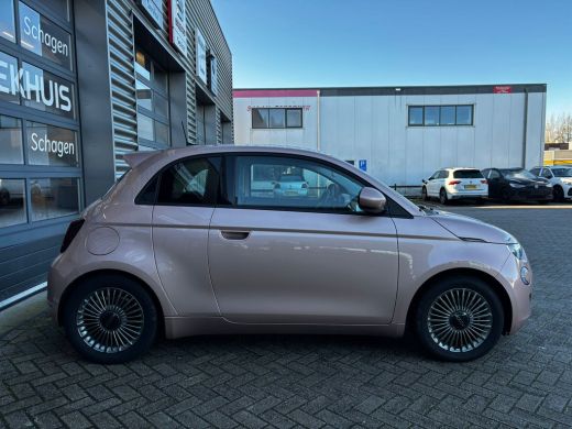 Fiat 500e 3+1 Icon 42 kWh 118 pk | Navigatie | Keyless entry | Cruise control | ActivLease financial lease