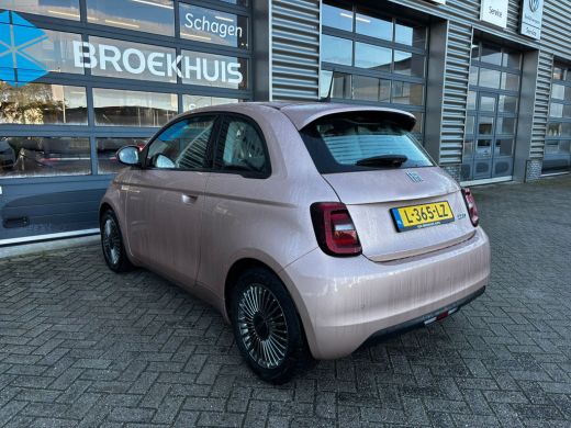 Fiat 500e 3+1 Icon 42 kWh 118 pk | Navigatie | Keyless entry | Cruise control | ActivLease financial lease