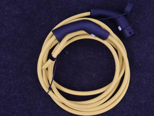 Fiat 500e Icon 42 kWh | 3 Fase | Carplay | Cruise control | Climate control | Bluetooth | 16'' lichtmetalen... ActivLease financial lease