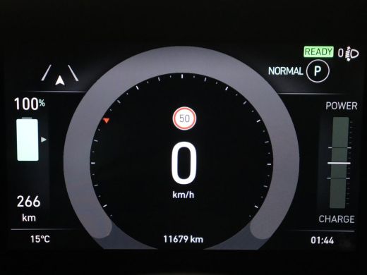 Fiat 500e Icon 42 kWh | 3 Fase | Carplay | Cruise control | Climate control | Bluetooth | 16'' lichtmetalen... ActivLease financial lease