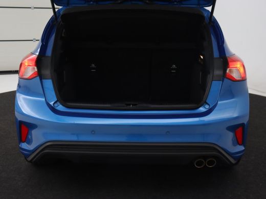 Ford Focus 1.0 EcoBoost Hybrid ST Line | Panoramadak | Adaptive cruise | Camera | B&O Sound | Carplay | Navi... ActivLease financial lease