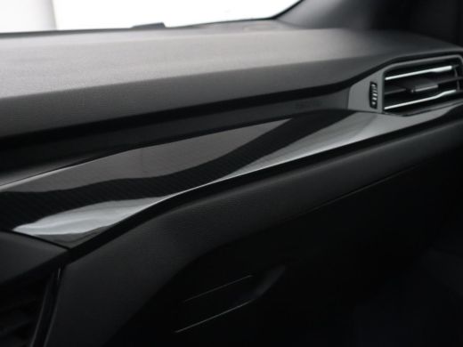 Ford Focus 1.0 EcoBoost Hybrid ST Line | Panoramadak | Adaptive cruise | Camera | B&O Sound | Carplay | Navi... ActivLease financial lease