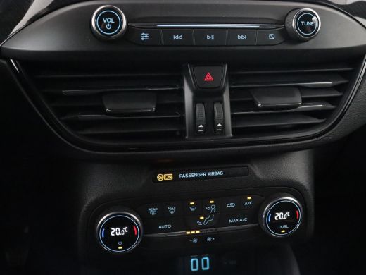 Ford Focus 1.0 EcoBoost Hybrid ST Line | Panoramadak | Adaptive cruise | Camera | B&O Sound | Carplay | Navi... ActivLease financial lease