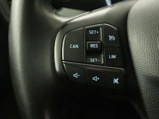 Ford Focus 1.0 EcoBoost Hybrid Titanium | Automaat | Carplay | Keyless | Navigatie | Climate control | Full ... ActivLease financial lease