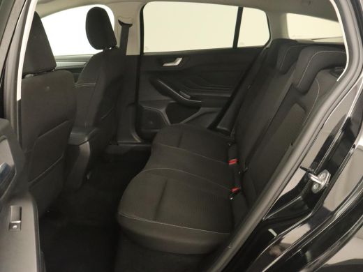 Ford Focus 1.0 EcoBoost Hybrid Titanium | Automaat | Carplay | Keyless | Navigatie | Climate control | Full ... ActivLease financial lease