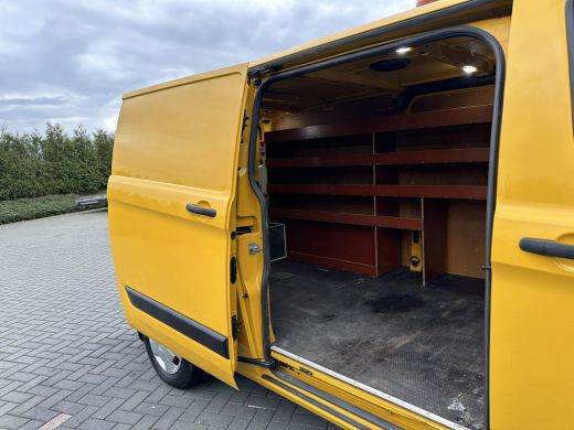 Ford Transit Custom 2.0 TDCI / L2H1 / 1e EIG. / ZEER NETJES / 2.800 KG TREKKEN / CRUISE / TREKHAAK / AIRCO / STOELVERW. ActivLease financial lease