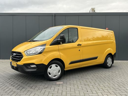 Ford Transit Custom 2.0 TDCI / L2H1 / 1e EIG. / ZEER NETJES / 2.800 KG TREKKEN / CRUISE / TREKHAAK / AIRCO / STOELVERW. ActivLease financial lease