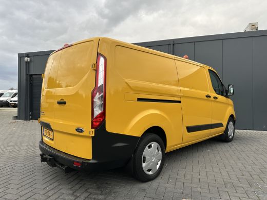 Ford Transit Custom 2.0 TDCI / L2H1 / 1e EIG. / ZEER NETJES / 2.800 KG TREKKEN / CRUISE / TREKHAAK / AIRCO / STOELVERW. ActivLease financial lease