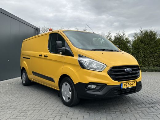 Ford Transit Custom 2.0 TDCI / L2H1 / 1e EIG. / ZEER NETJES / 2.800 KG TREKKEN / CRUISE / TREKHAAK / AIRCO / STOELVERW. ActivLease financial lease