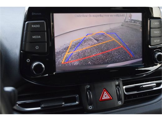 Hyundai i30 1.0 T-GDi MHEV Comfort Smart / Cruise Control/ Touch Navigatie/ Phonebox/ Verwarmbare stoelen/ 10... ActivLease financial lease