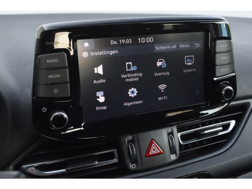 Hyundai i30 1.0 T-GDi MHEV Comfort Smart / Cruise Control/ Touch Navigatie/ Phonebox/ Verwarmbare stoelen/ 10... ActivLease financial lease